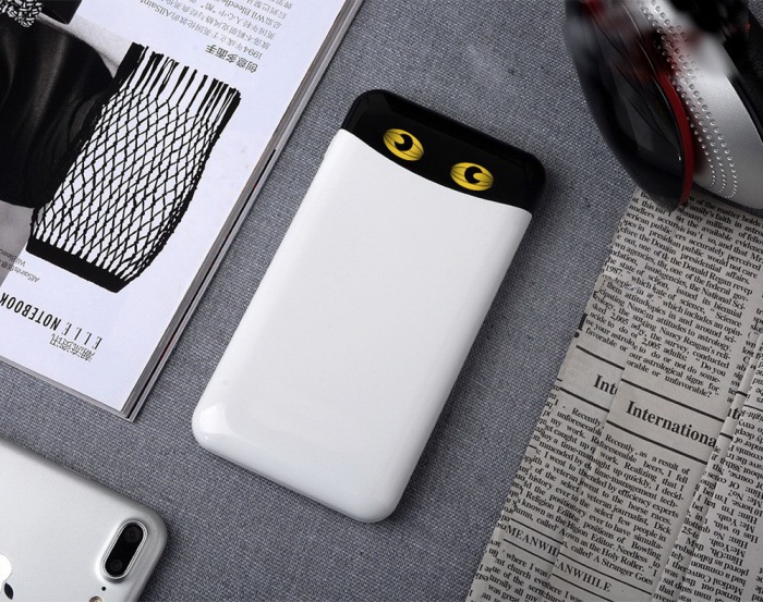 Owl Eyes Power Bank